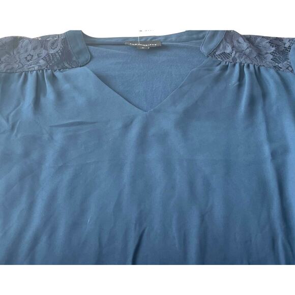 FORTUNE+IVY LONG SLV, V-NECK, LACE SHOULDER BLOUSE, WOMENS, XL, NAVY BLUE - Picture 2 of 12